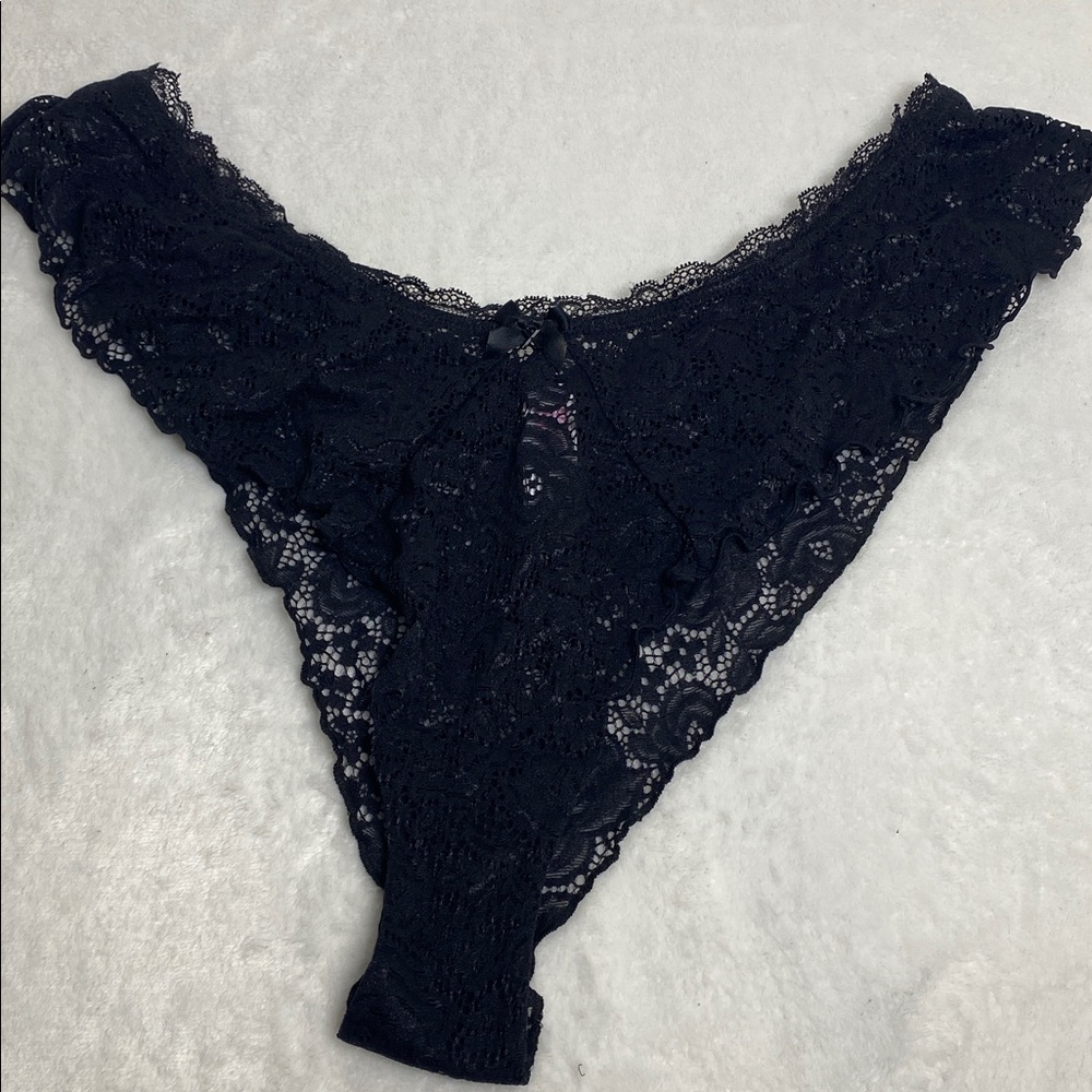 NWOT Savage X Fenty Lace Thong Panty - Black XL